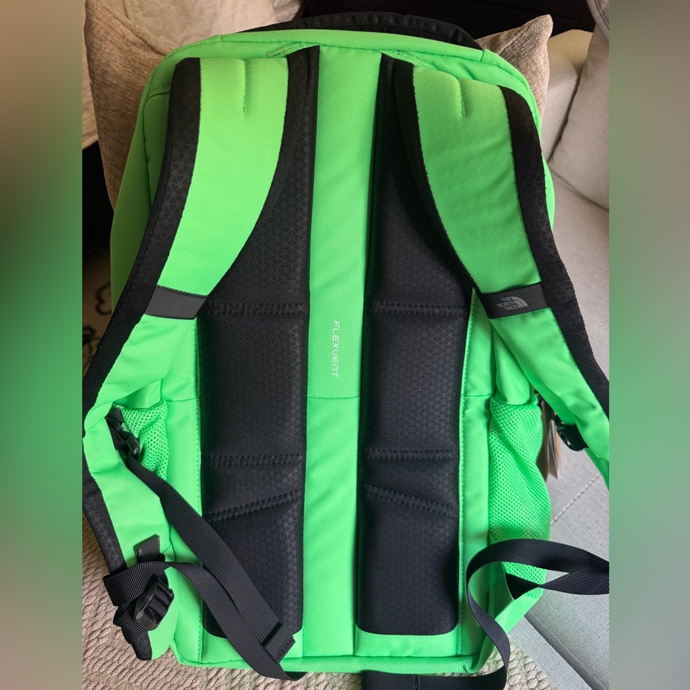 THE NORTH FACE Jester Commuter Laptop Backpack, Chlorophyll Green/TNF Black - Picture 8 of 14